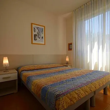 Fantastic Three 2* Bibione
